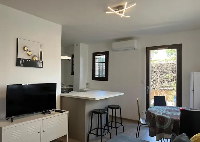 Pour 2 Personnes En Avec Terrasse アパート *