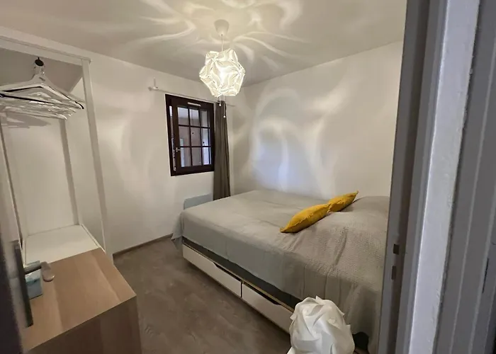 Pour 2 Personnes En Avec Terrasse * ラ・ロンド・レ・モール