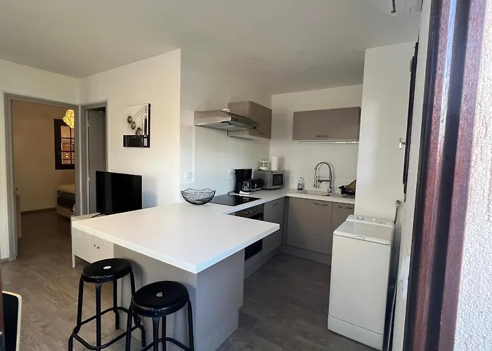 Pour 2 Personnes En Avec Terrasse * ラ・ロンド・レ・モール