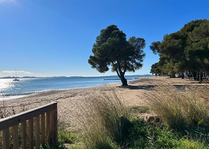 Pour 2 Personnes En Avec Terrasse アパート *